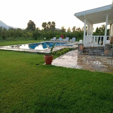 Villa In A Pomagranate Orchard Mugla